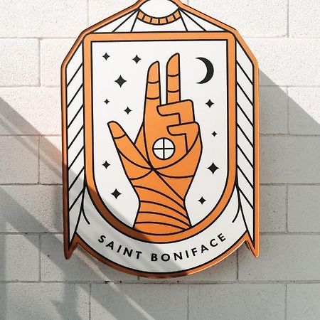 Saint Boniface Hotel Indio Zewnętrze zdjęcie